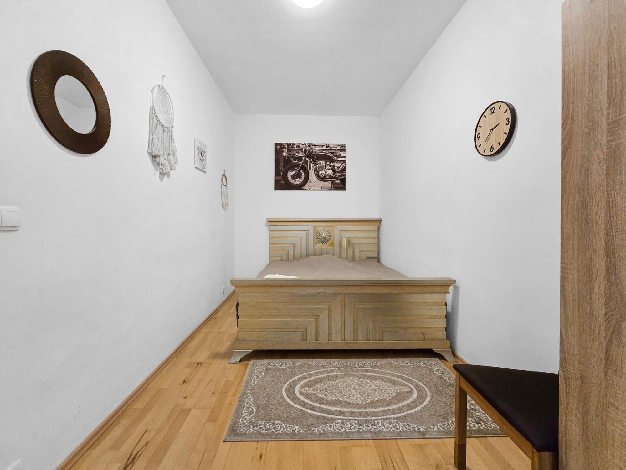 וינה Three King-Size Beds, Three Bedrooms מראה חיצוני תמונה