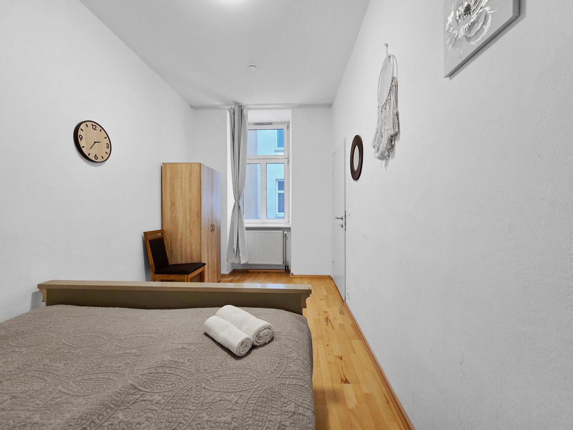 וינה Three King-Size Beds, Three Bedrooms מראה חיצוני תמונה